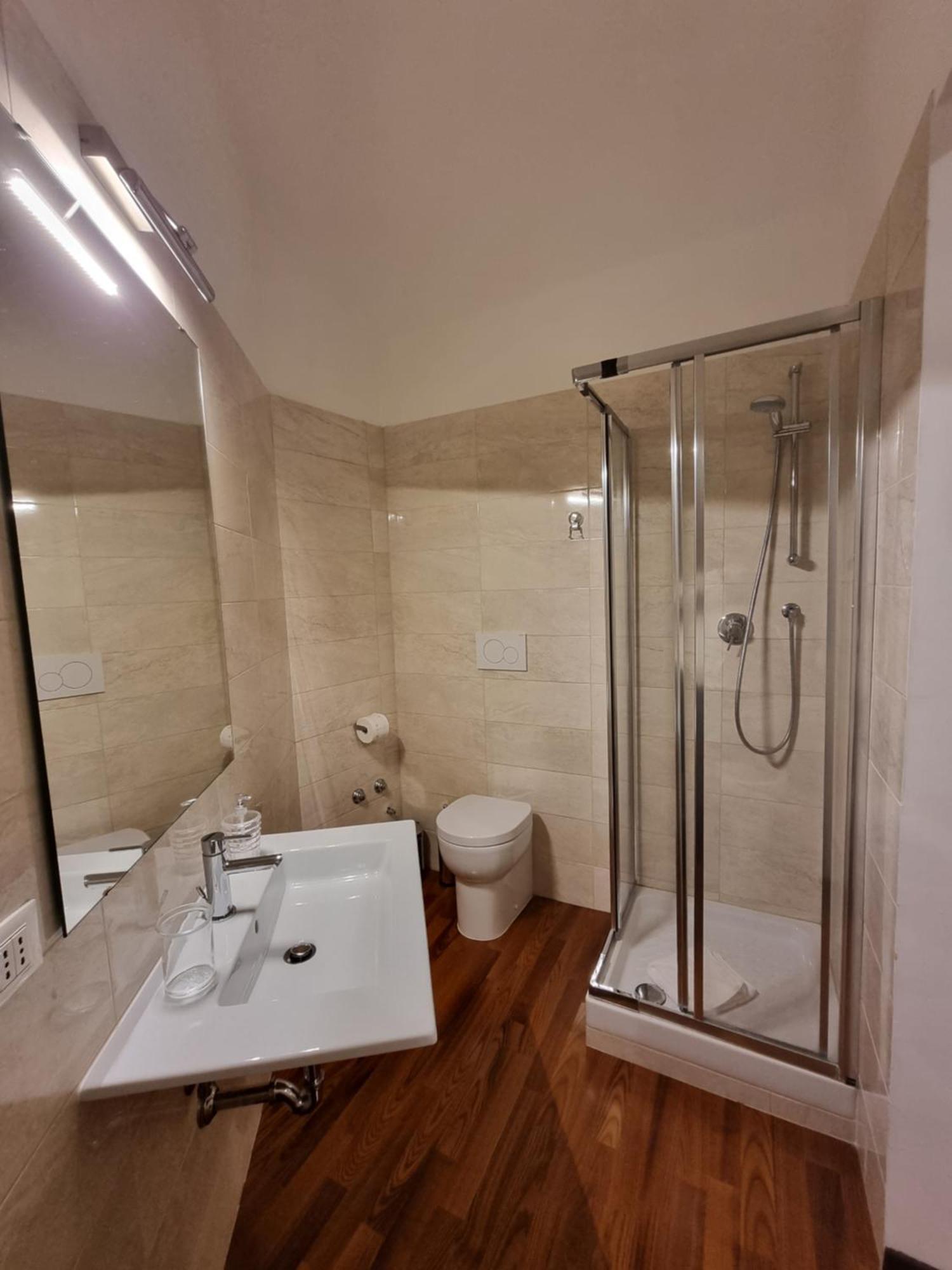 Luxury 2 Bedroom Apartment In The Heart Of Roma Exterior photo